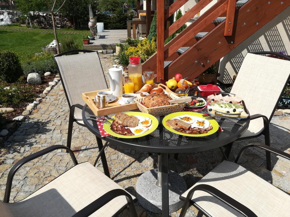 Apartman Life In Nature Jaronice Ngoại thất bức ảnh